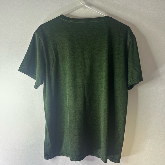 Men’s Real Essentials Size Large Quick Dry 5 Pack Shirt Bundle - Picture 8 of 16